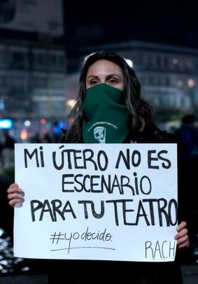 52635804_2186399421425905_928103223909154816_n