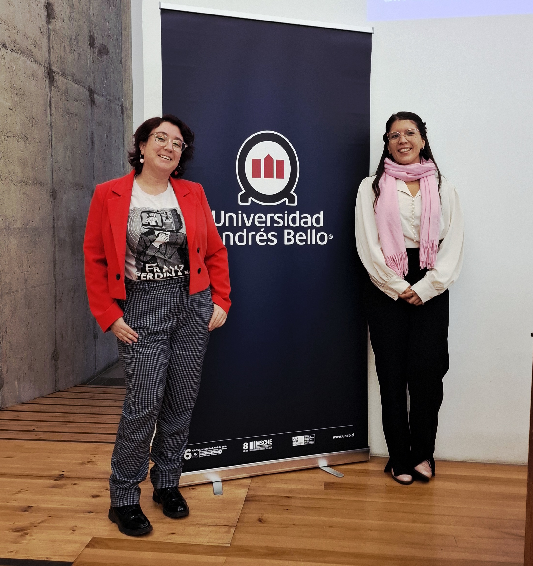 Presentamos nuestros estudios sobre violencia vicaria digital y el caso WorldCoin en el Congreso de Derecho y Tecnología de Chile